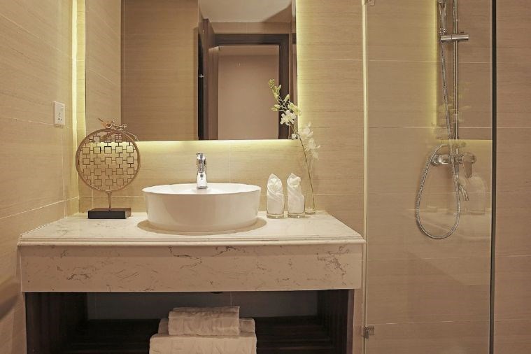 Superior with City View